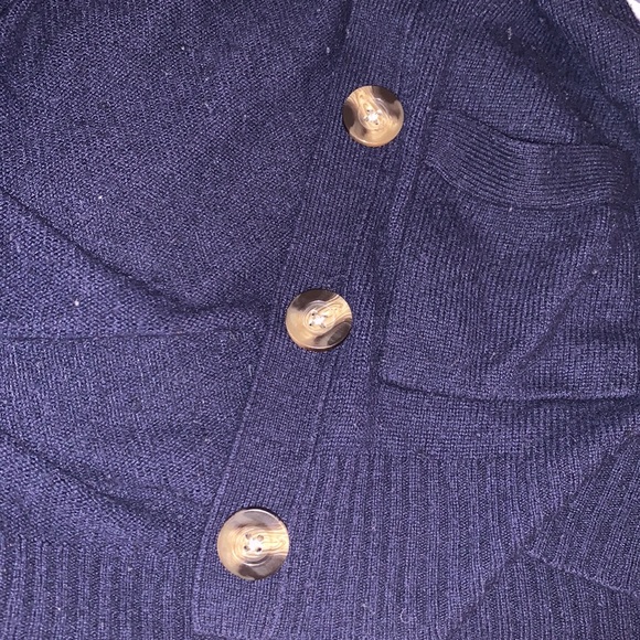 🔥4 for $30 Abercrombie & Fitch Cardigan Sweater - Picture 7 of 9